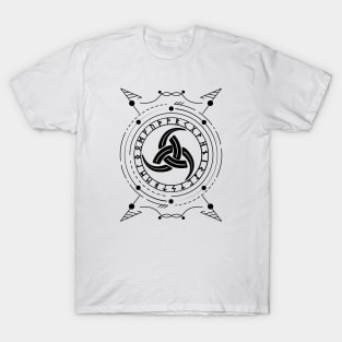 Triple Horn of Odin | Norse Pagan Symbol T-Shirt